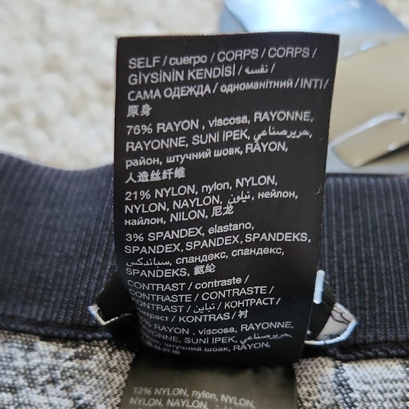 Bebe High Waist Black and White Butterfly Short Shorts with Graffiti Print Sz M - Picture 4 of 15